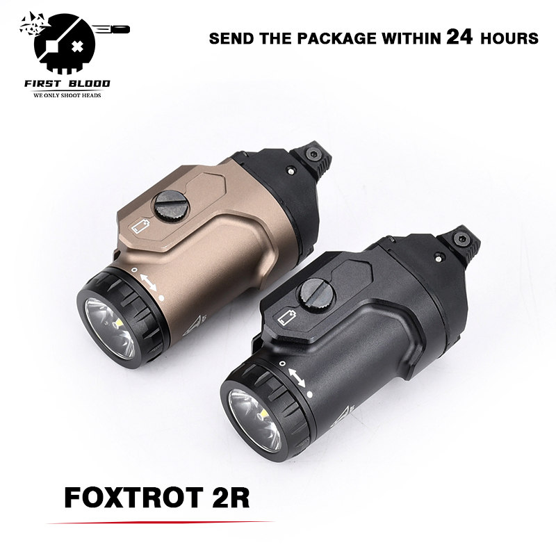 Outdoor Lighting House - Tactische FOXTROT2R 700Lumen Universele zaklamp Multifunctionele