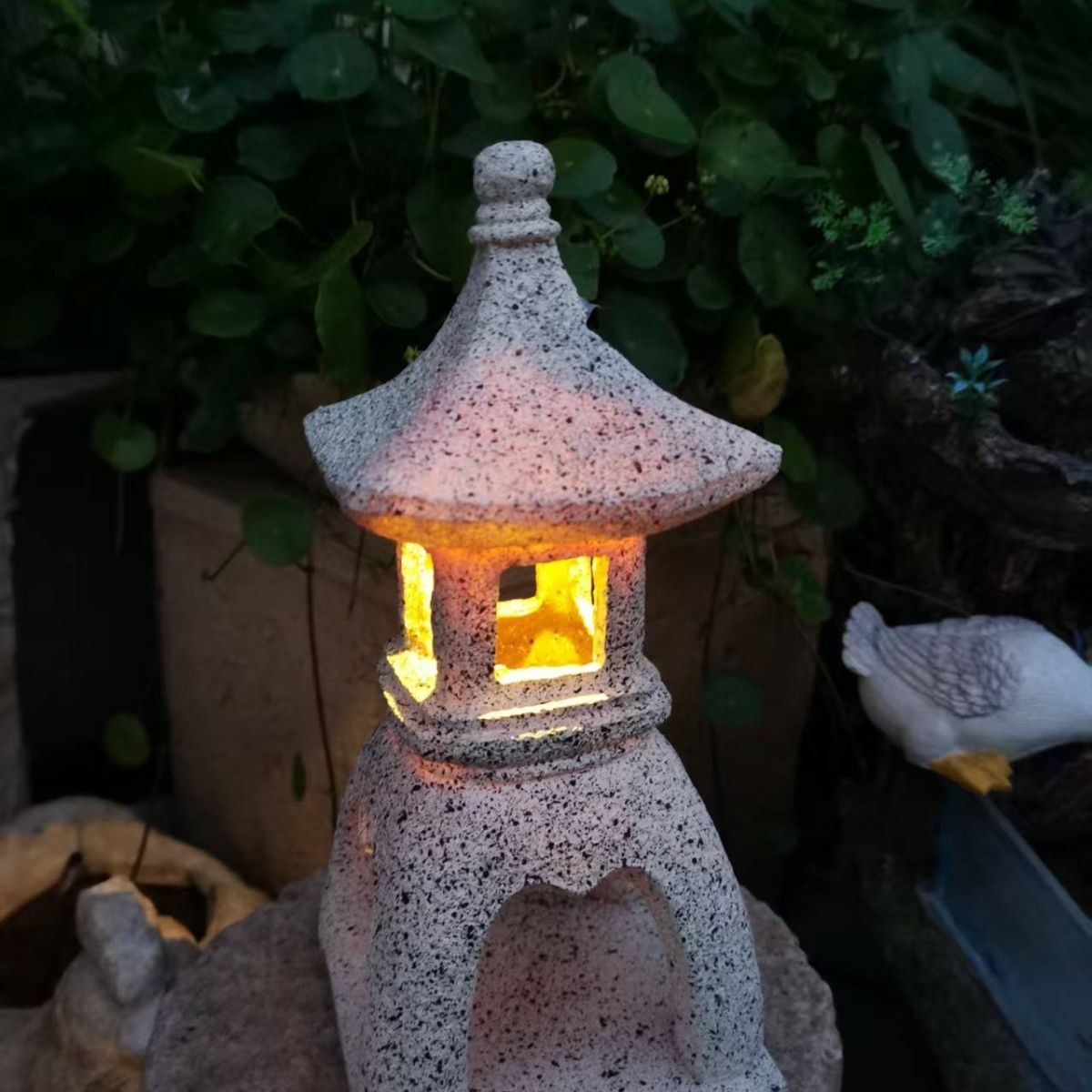 Outdoor Zen Lighting - Pagode Solar Decor Tuinlamp Oosterse Lantaarn